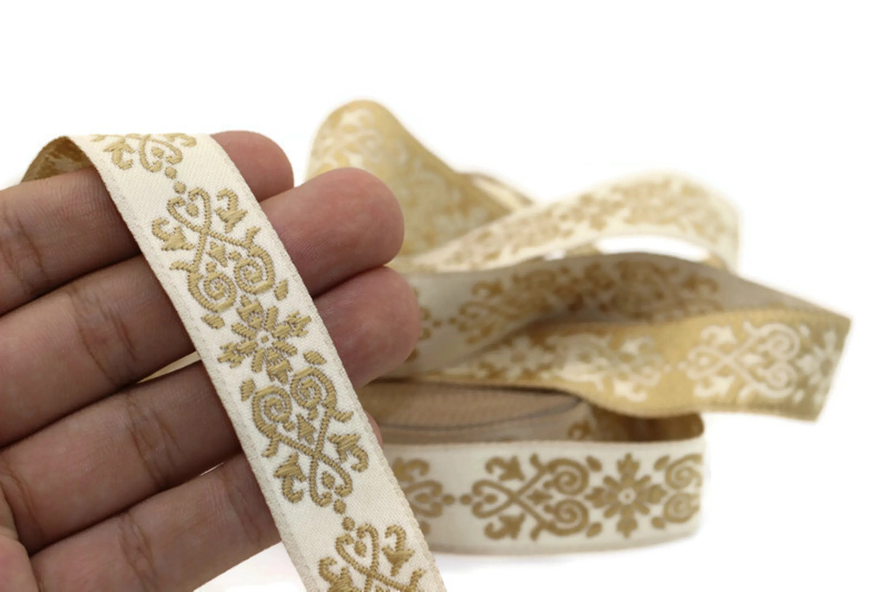 20 mm Golden Victorian Jade Jacquard Ribbon 0.78 (inch) | Embroidered Bordure | Fabric Tapestry for Embellishment Craft Home Decor | 20271