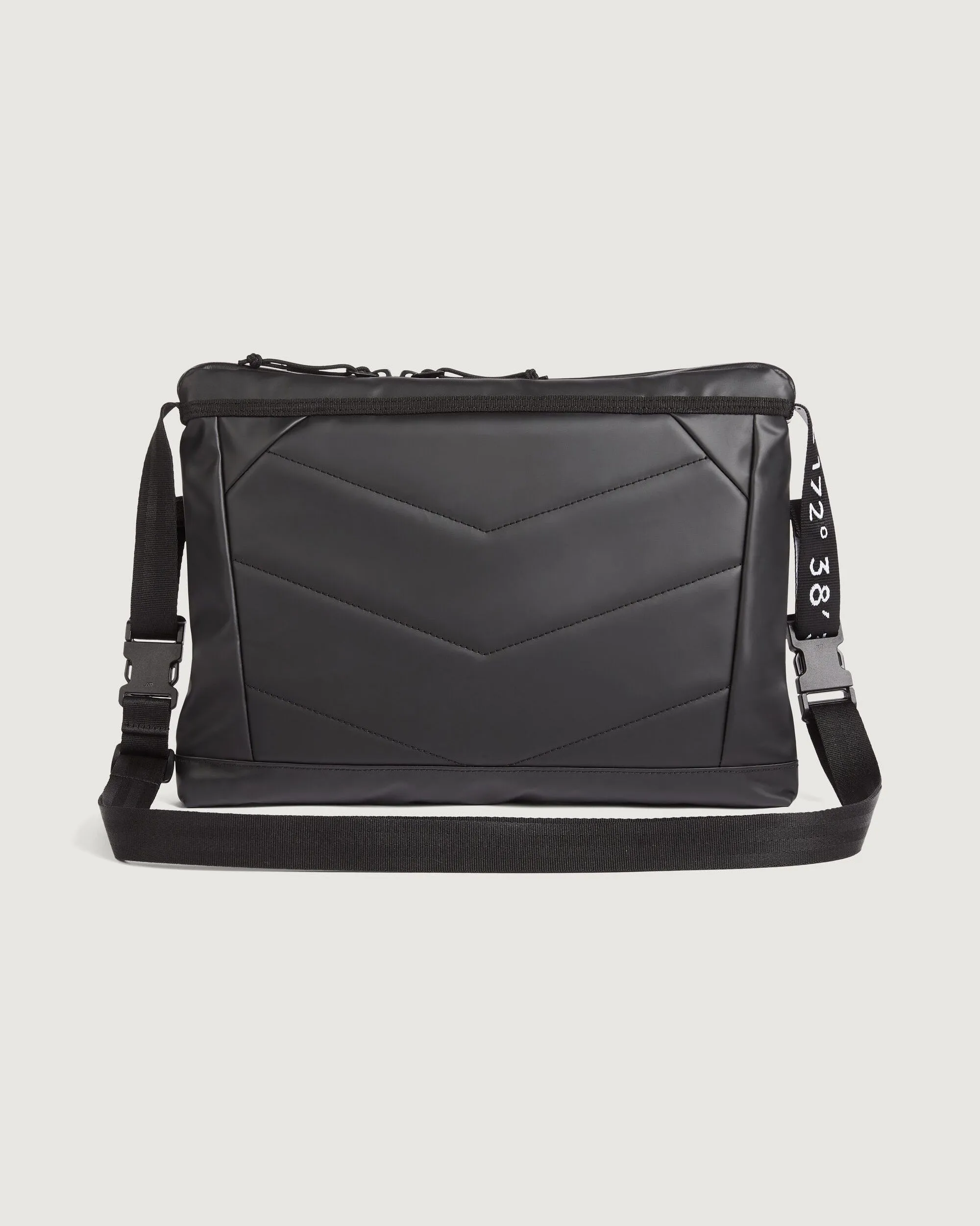 Amphi Shoulder Bag - Black Stingray