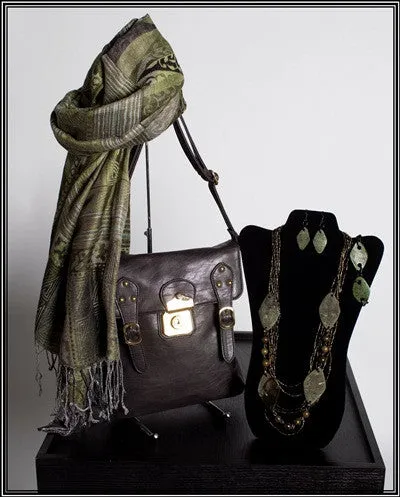 Fashion Accessory Group in Black and Cream