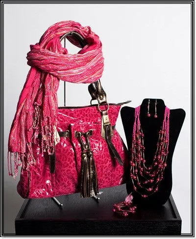Fashion Accessory Group in Black and Cream