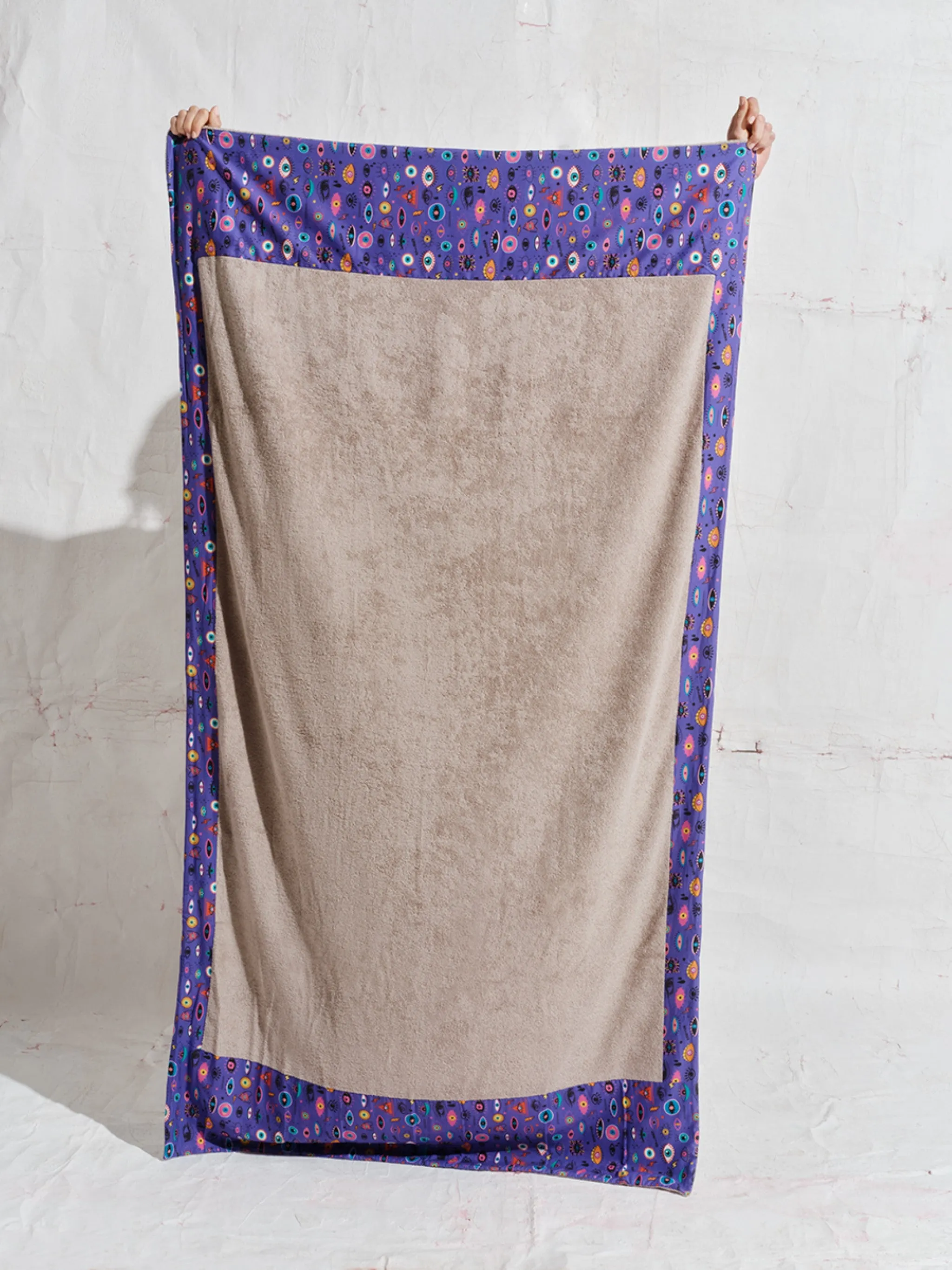 Lisie's Eyes | Head 2 Toe Beach Towel
