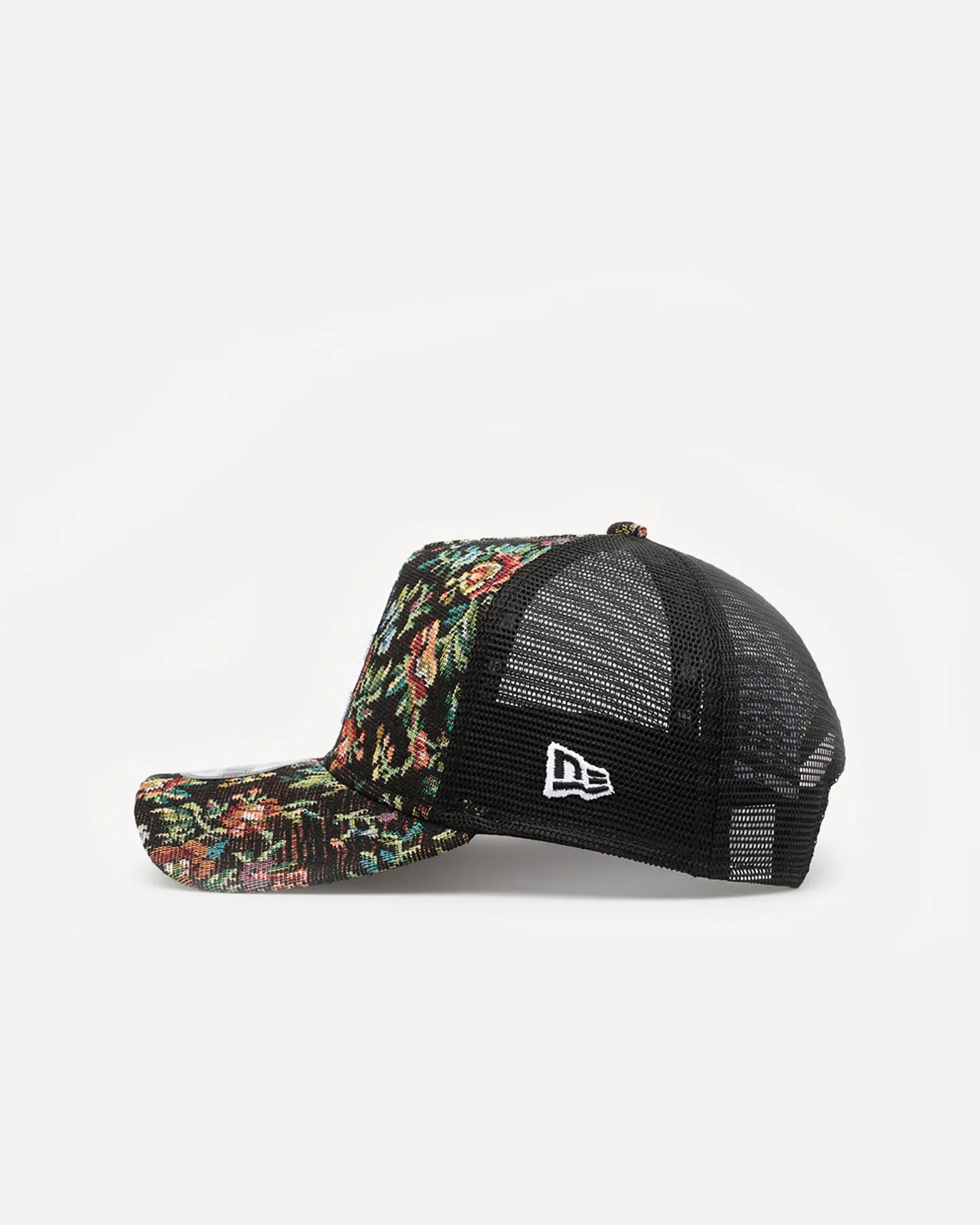 New Era Boston Red Sox 'Black Floral Tapestry' 9FORTY A-Frame Trucker Snapback Tapestry