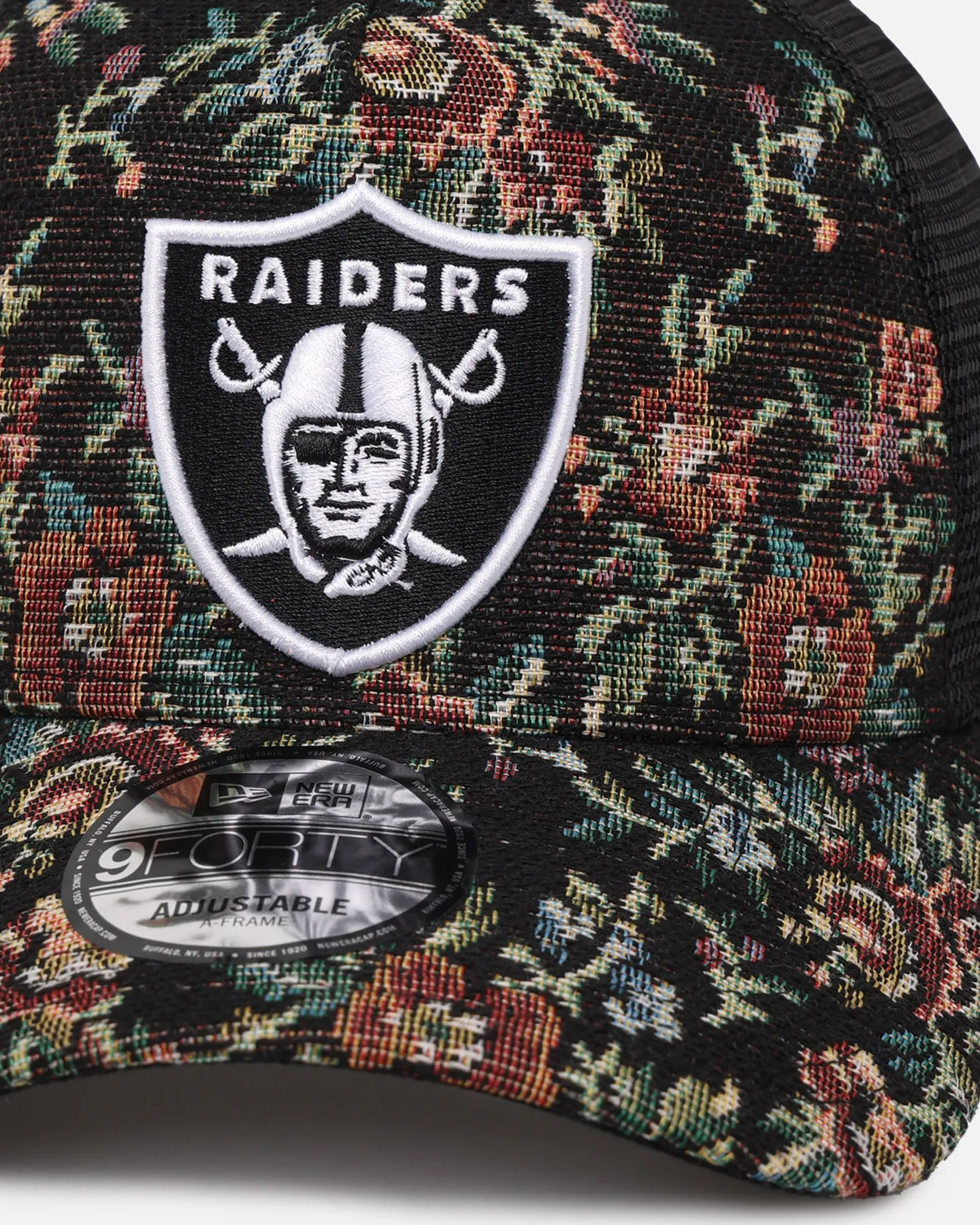 New Era Las Vegas Raiders 'Black Floral Tapestry' 9FORTY A-Frame Trucker Snapback Tapestry