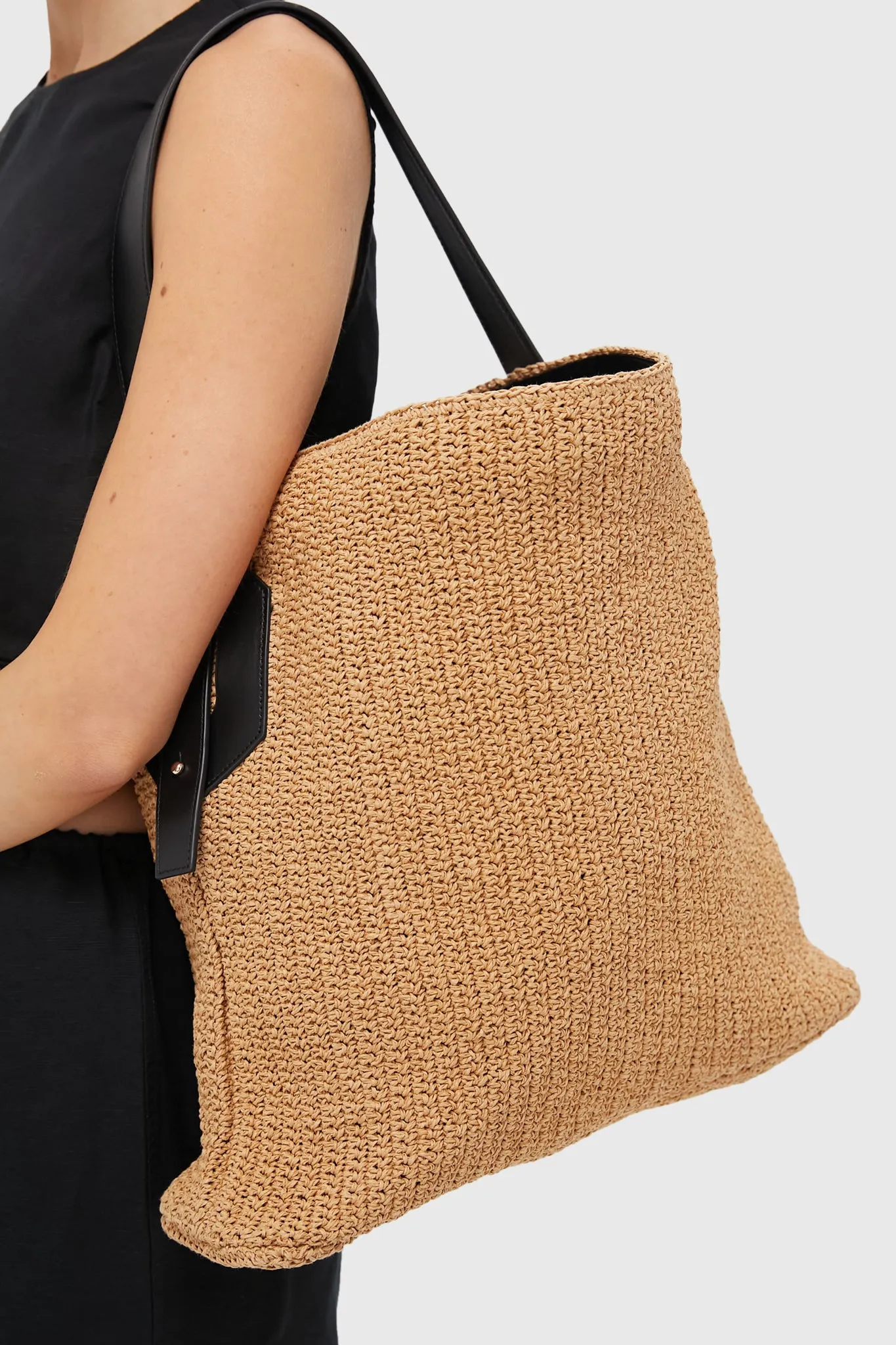 Sand and Black Florent Hobo