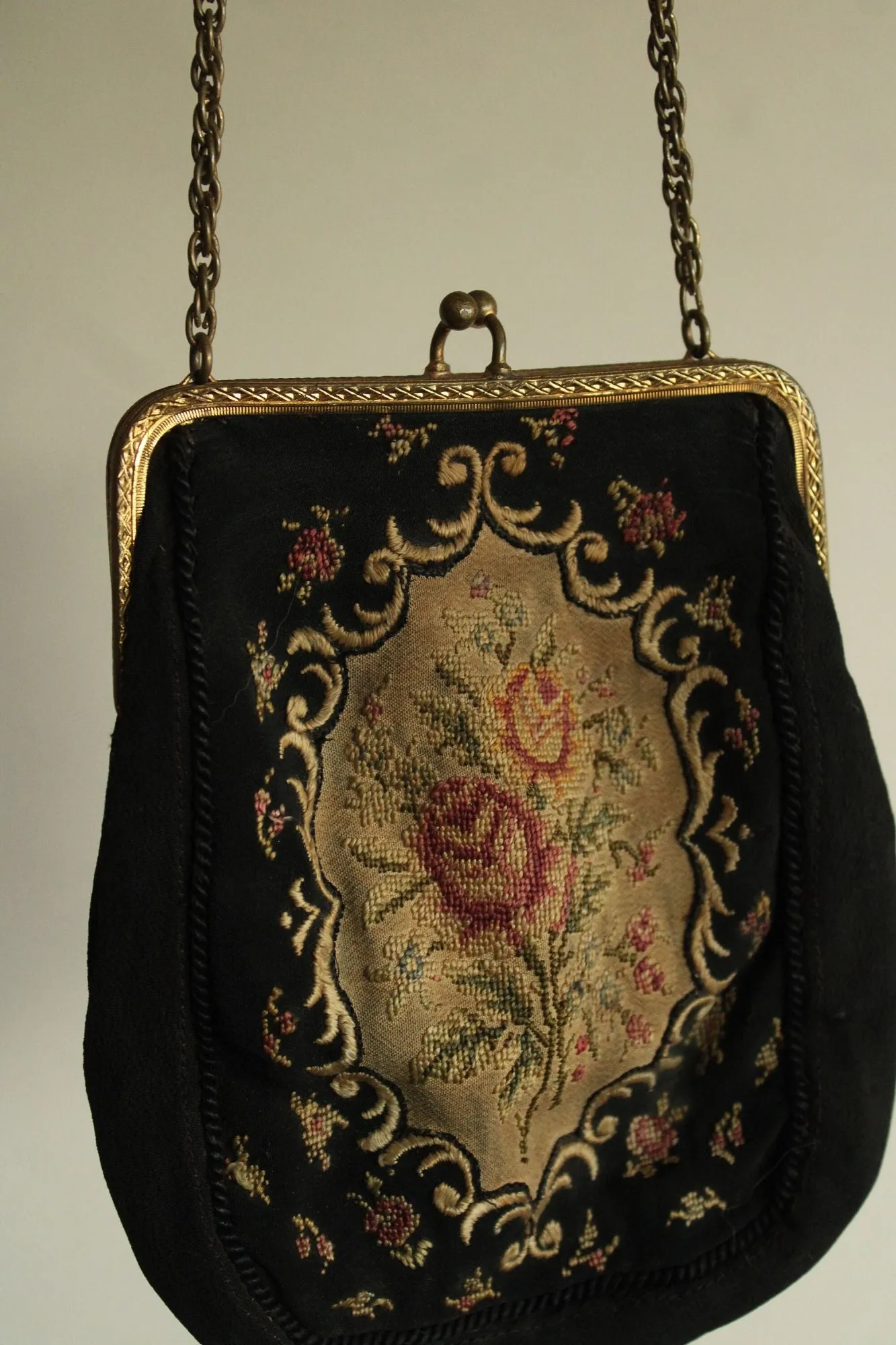 Vintage 1910s 1920s Black Embroidered Tapestry Purse